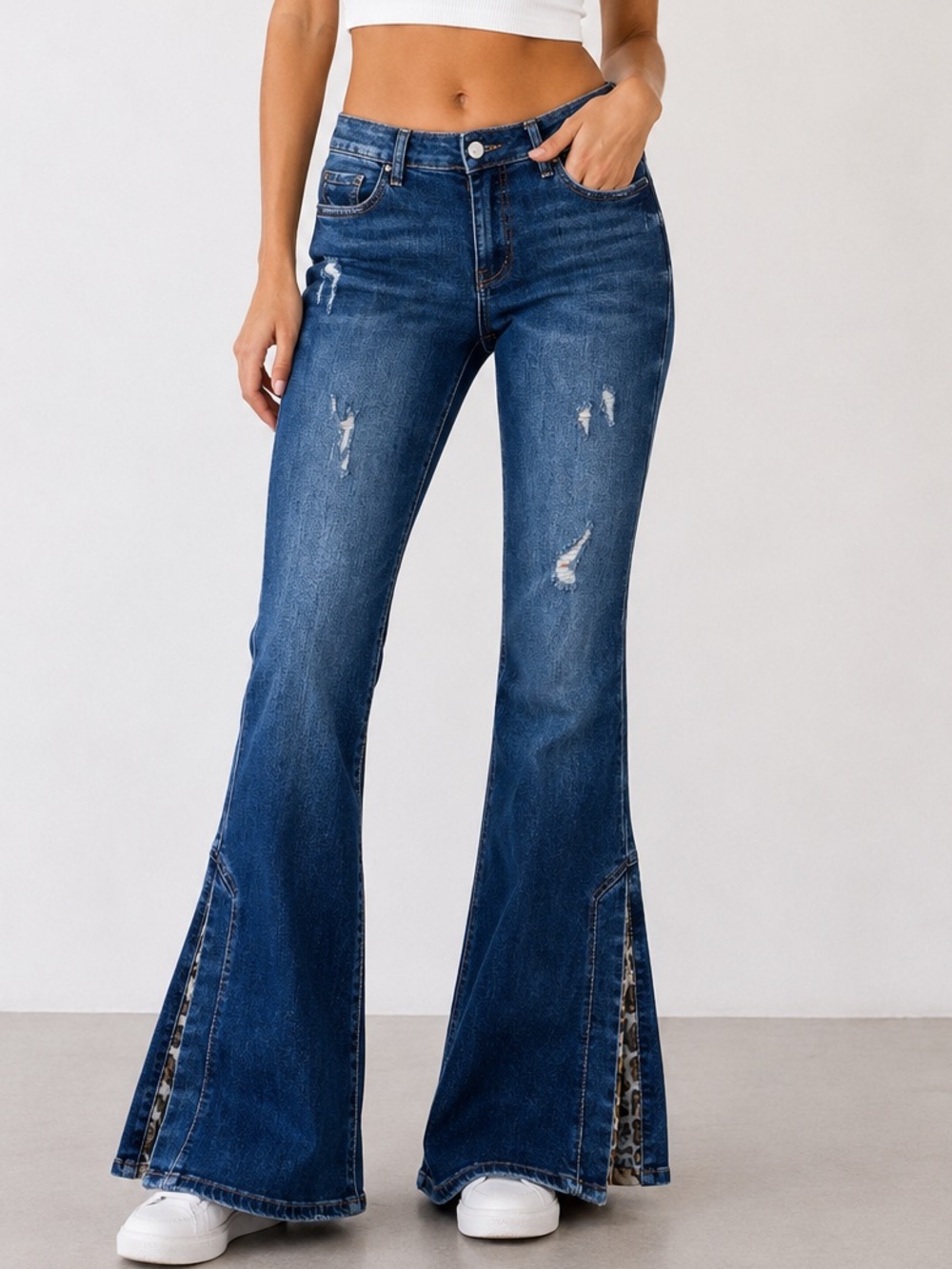 Vervet Flare Jeans Leopard Slit Size 26